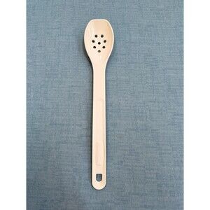 Rubbermaid USA Vintage Ivory Heavy Duty Nylon #1974 Slotted Spoon 12.5"